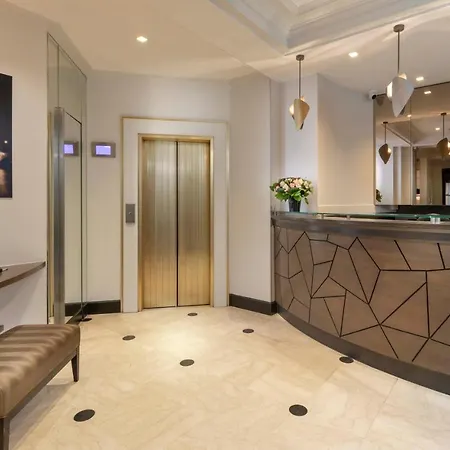 Elysées Union 3* París