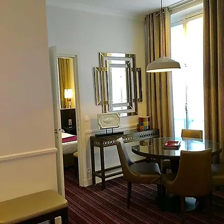 Elysees Union Hotel 3*
