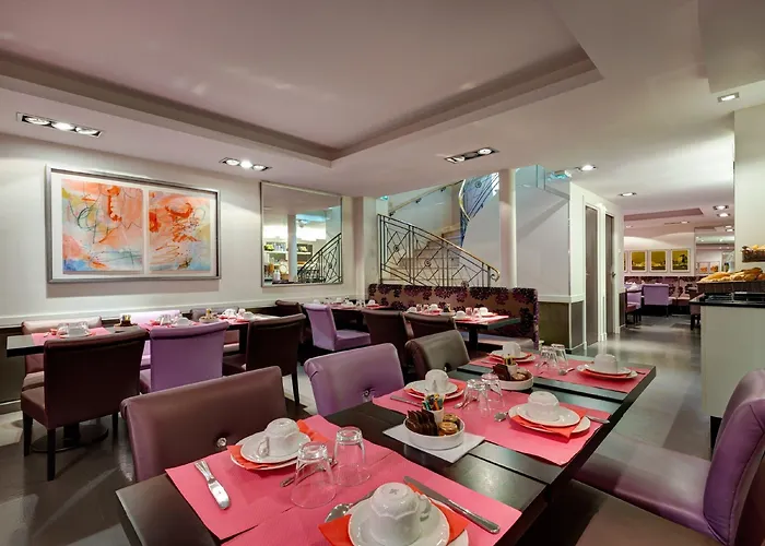 Elysees Union Hotel 3*