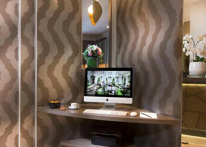 Hotel Elysees Union Paris