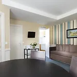 فندق إليزيه أونيو باريس