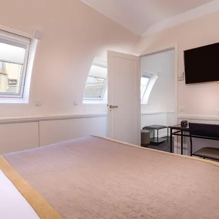 Elysees Union מלון 3*