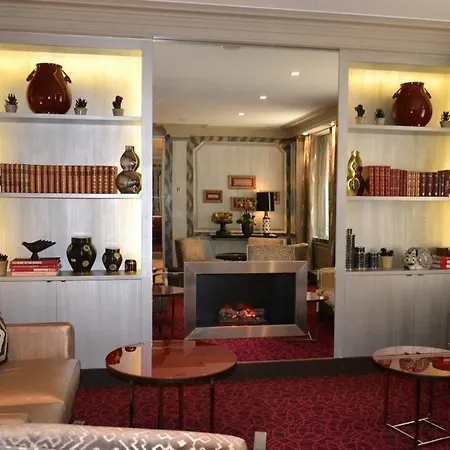 Hotel Elysées Union 3*