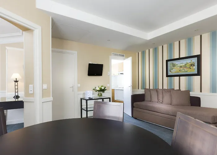 Hotel Elysees Union Paris