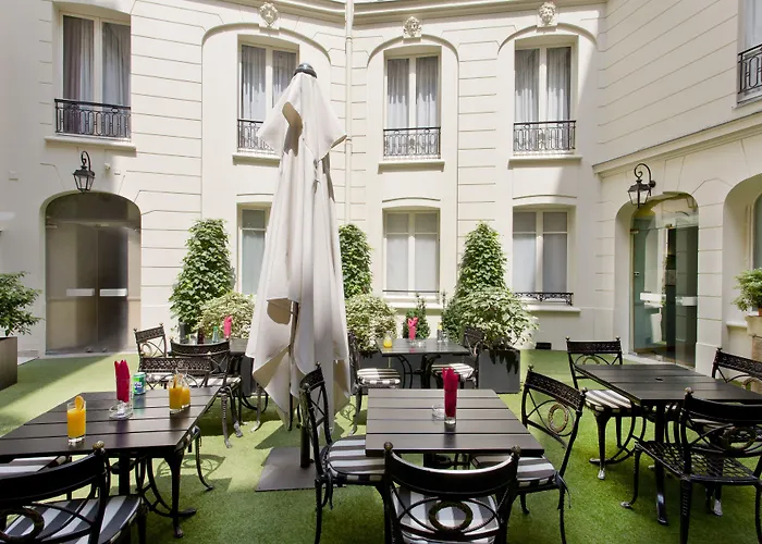 Hotel Elysees Union 3*